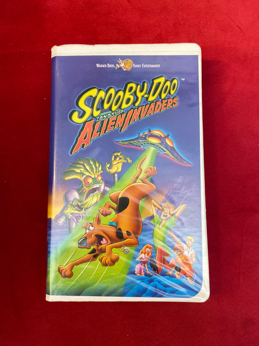 Scooby Doo And The Alien Invaders VHS Movie