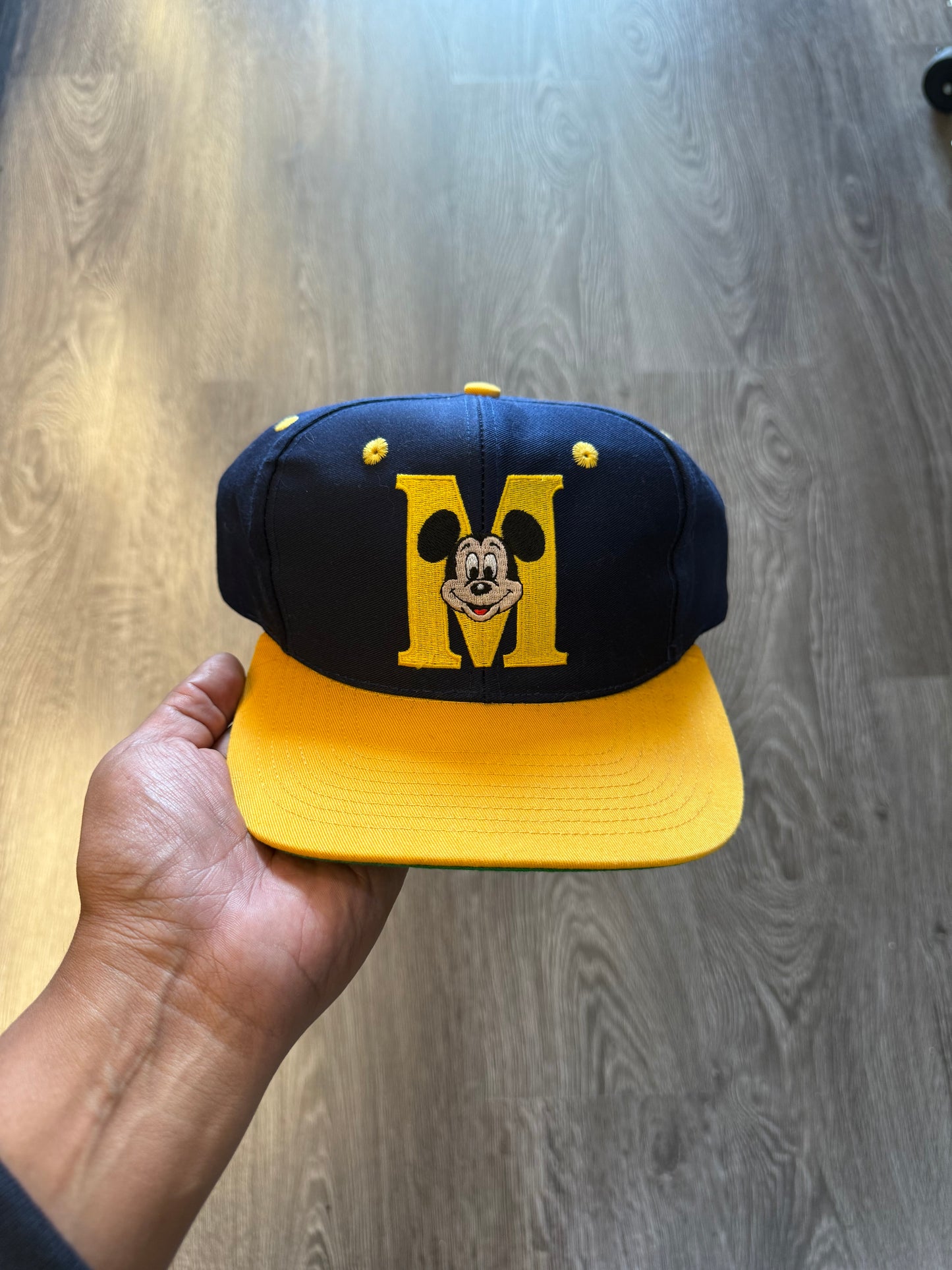 Vintage Mickie Mouse SnapBack hat
