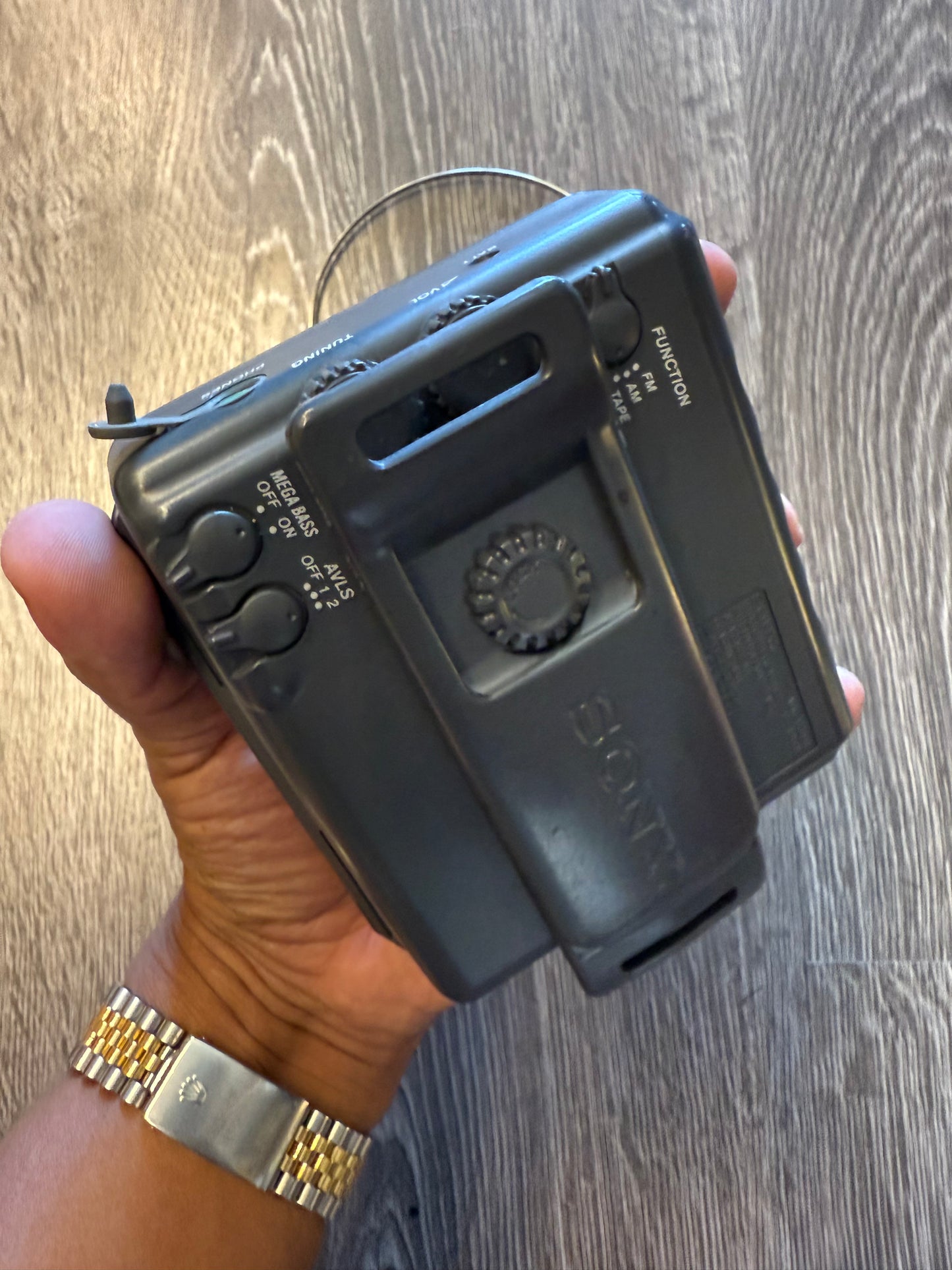 SONY Sports Walkman AM/FM MEGA BASS cassette player