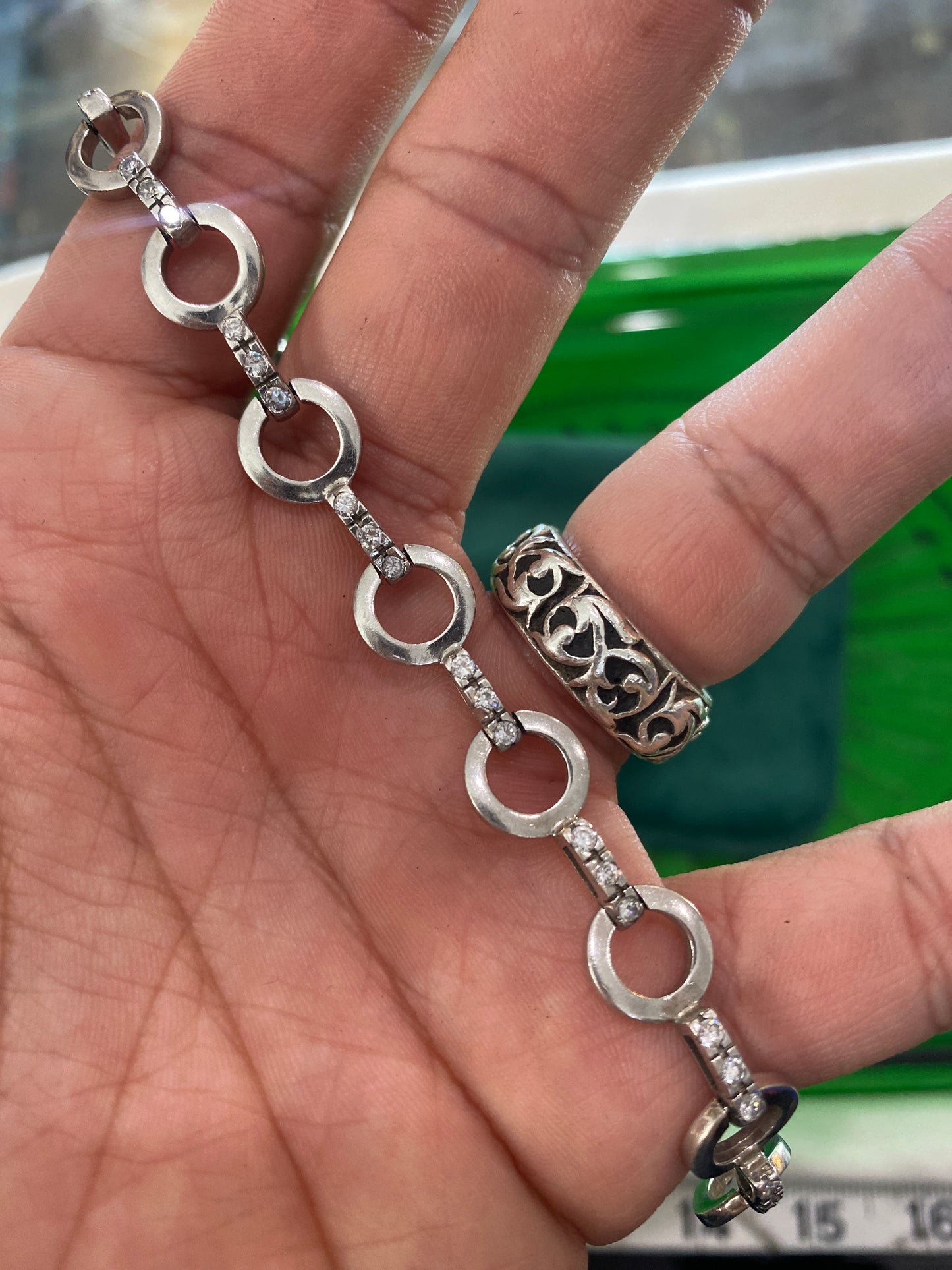 .925 Sterling Silver Circle Link Gemstone Bracelet 7.5”