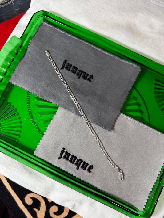 .925 Sterling silver figaro bracelet 8”