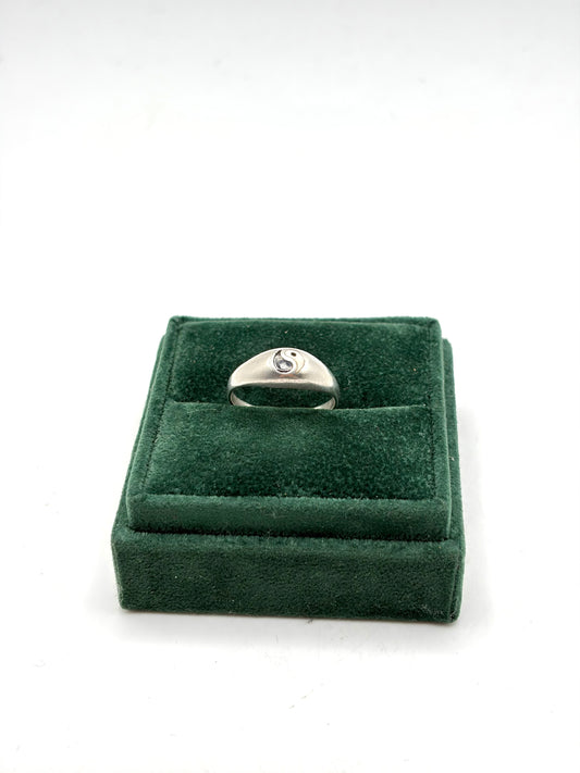 .925 Sterling Silver Yin Yang Signet Ring Size 9