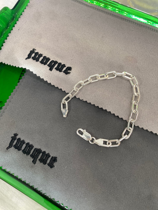 .925 Sterling Silver Paper Clip Link Bracelet Sz 8”