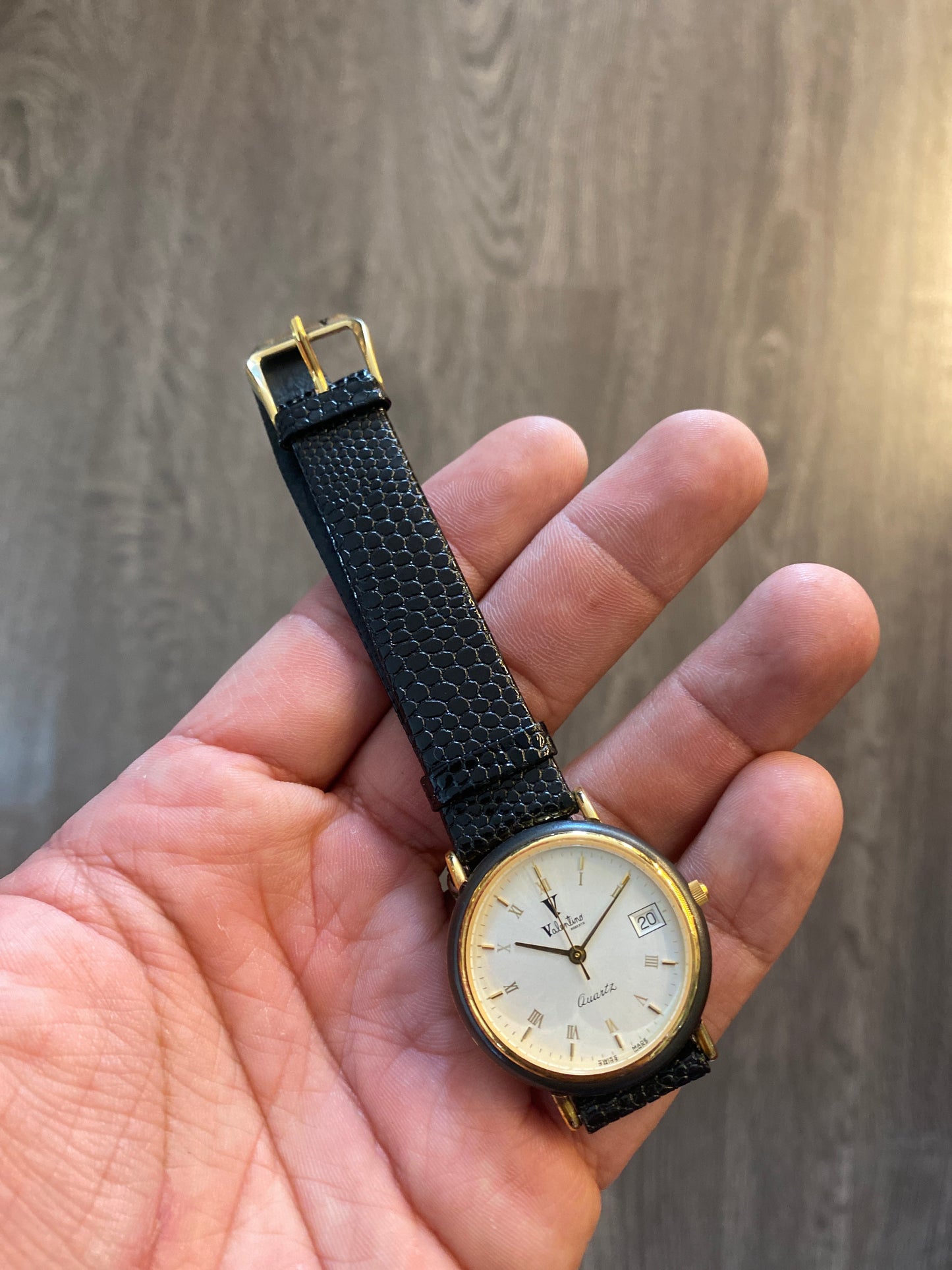 Vintage Classic Leather Strap Watch White Dial