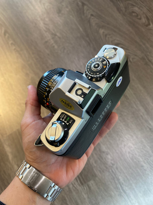 Minolta XG1 Film Camera With Lenses