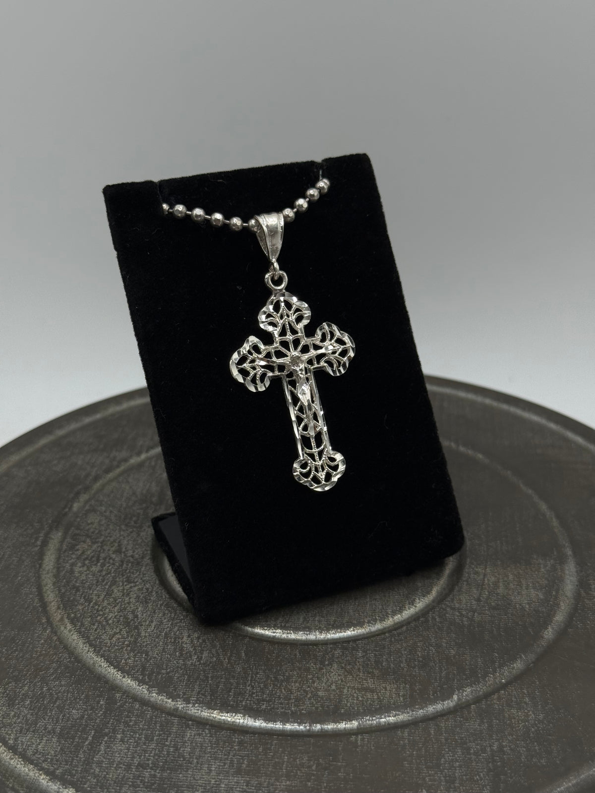 .925 Sterling Silver Ornate Filigree Crucifix Cross Pendant