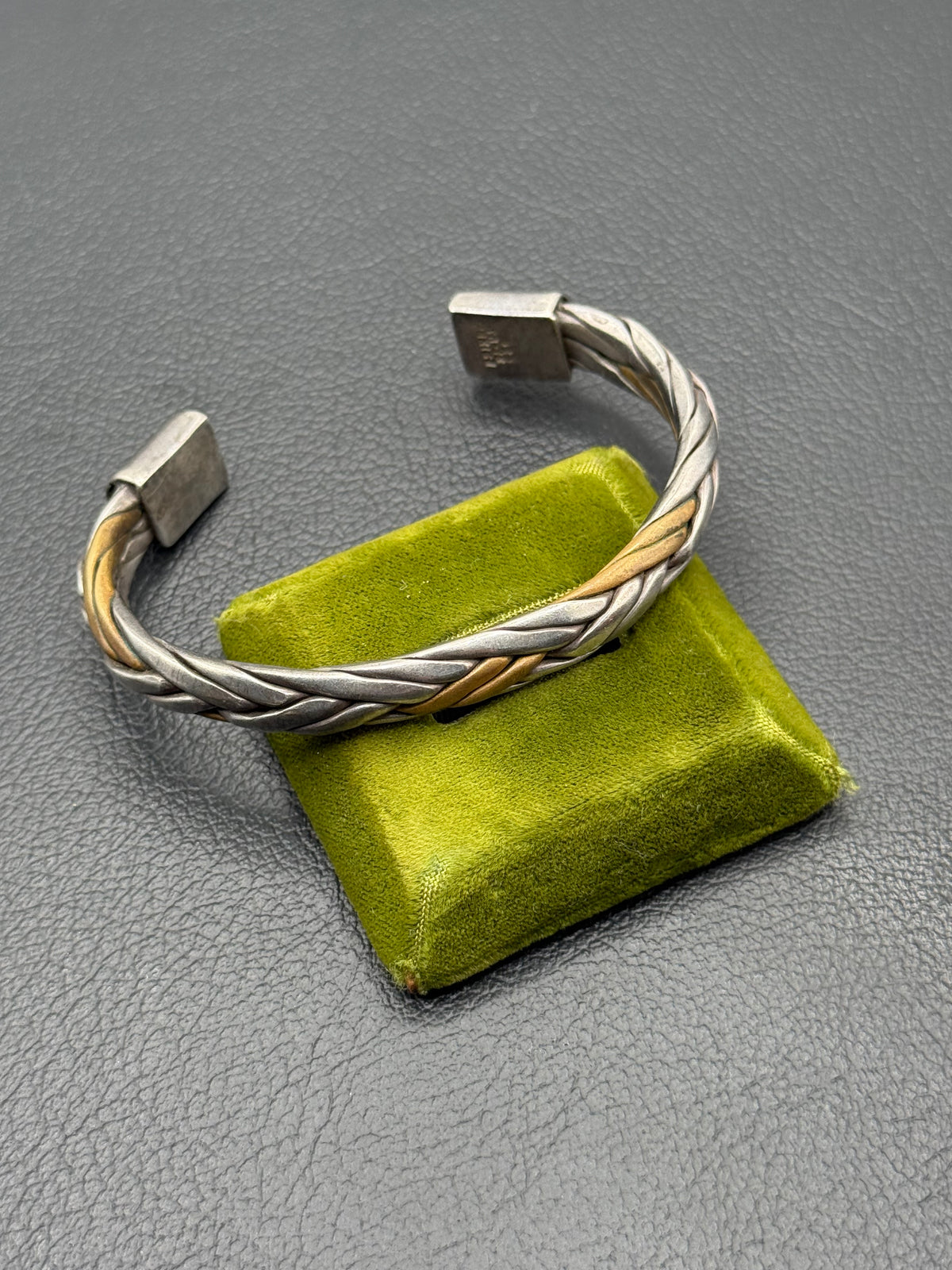 .925 Sterling Silver Two Tone Braided Cable Cuff Taxco Mexico Bracelet – Gold Accent Vintage Style