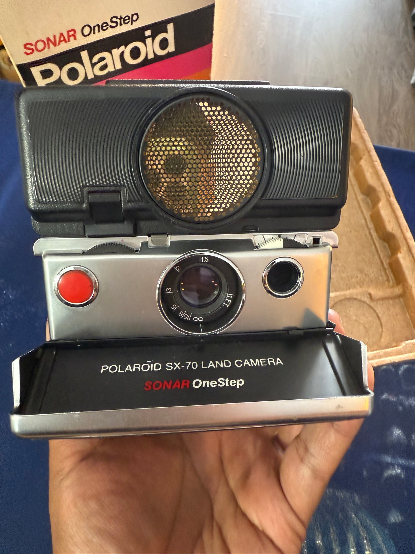 Polaroid OneStep sx-70 land camera