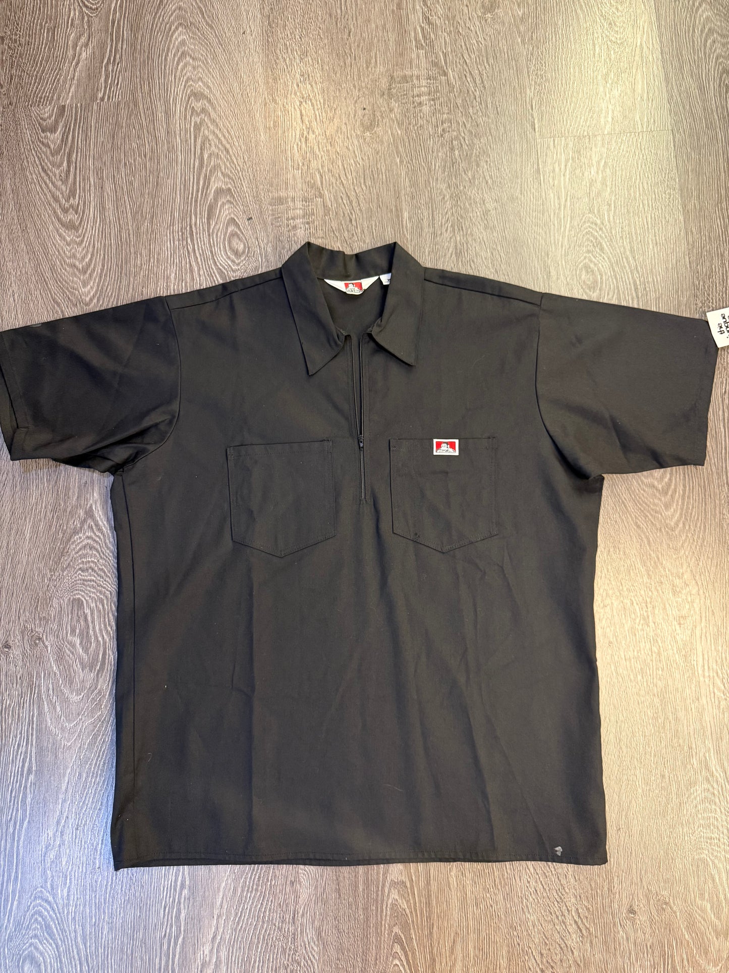 Ben Davis black shirt sz. L
