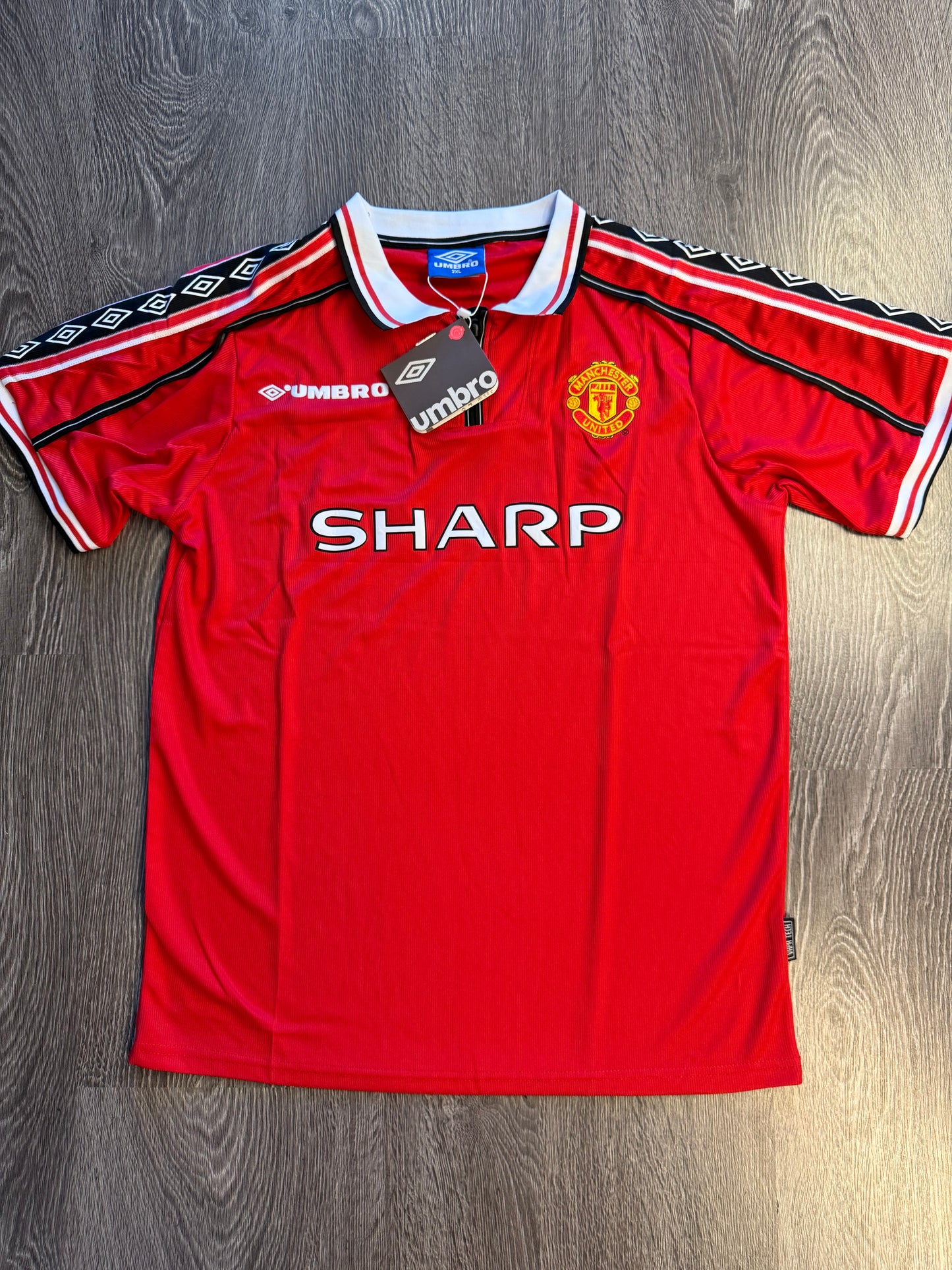 Retro Manchester United soccer jersey sz. L