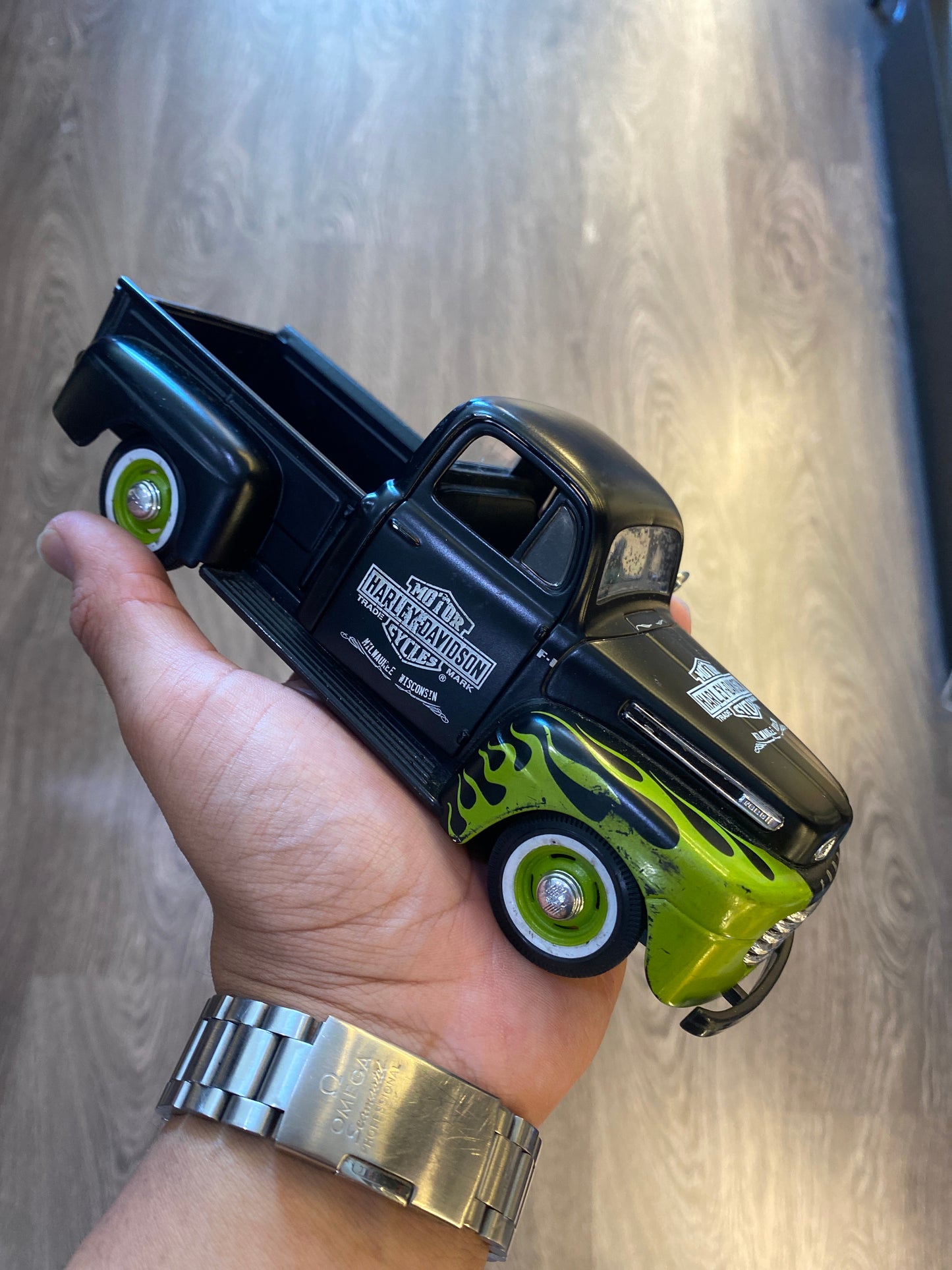 Harley Davidson Toy Truck Black Green Flames