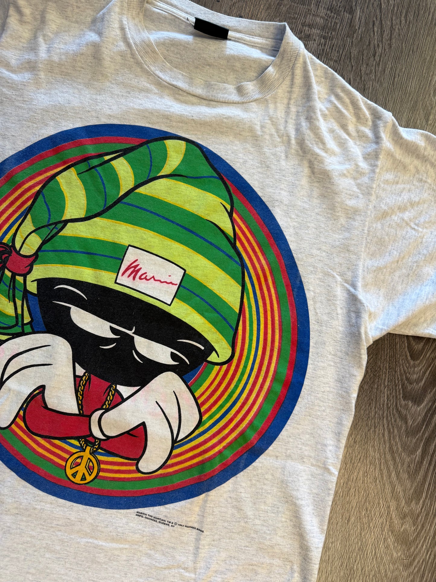 Vintage Marvin the Martian front and back peace shirt sz. XL