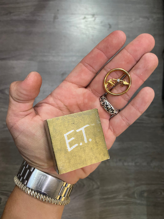 Vintage E.T Movie Promo Gold Tone Pin Gemstone