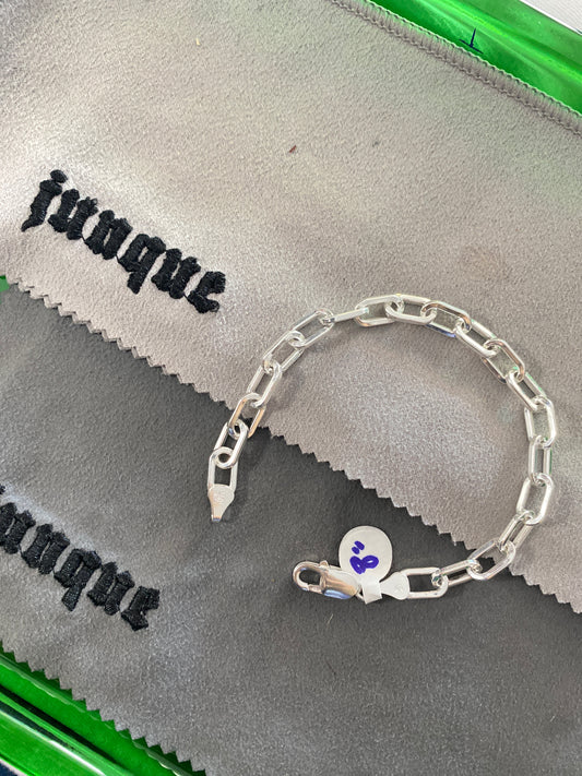 .925 Sterling Silver Thick Paper Clip Link Bracelet Sz 8”