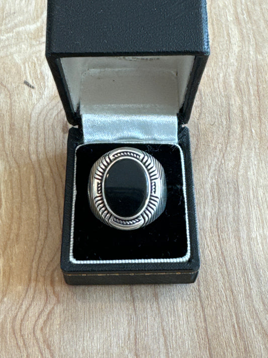 .925 Sterling silver onyx ring 12”