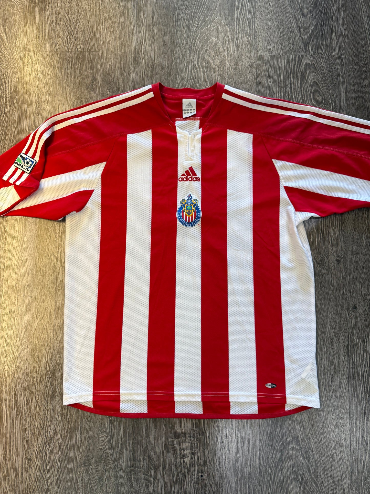 Vintage adidas Chivas USA soccer jersey MLS 2000’s sz. L