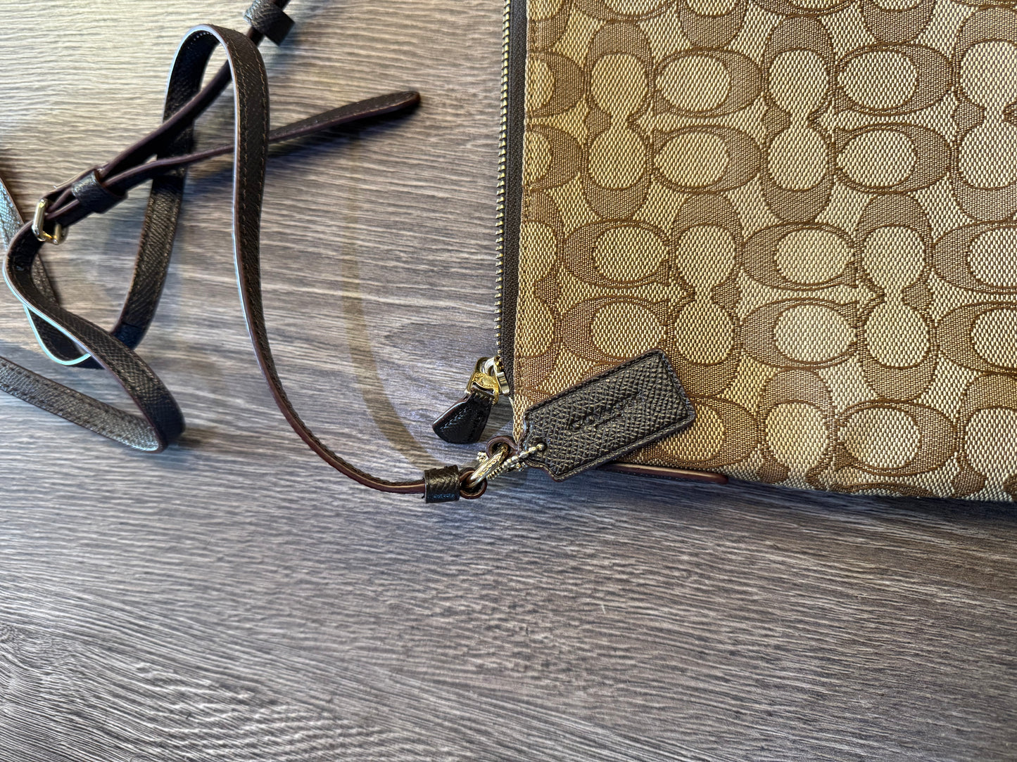 Vintage Y2K Coach crossbody bag