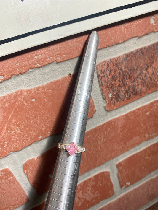 .925 Sterling Silver Pink Quartz Studded Gemstone Ring Sz 9”