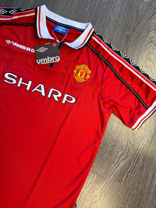 Retro Manchester United soccer jersey sz. L