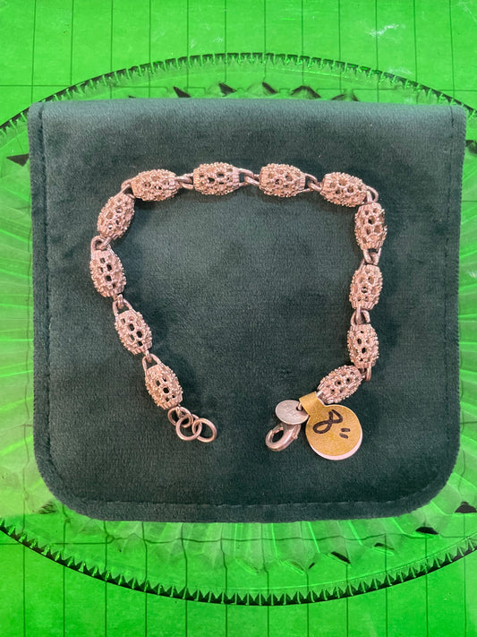 .925 sterling silver bracelet 8”