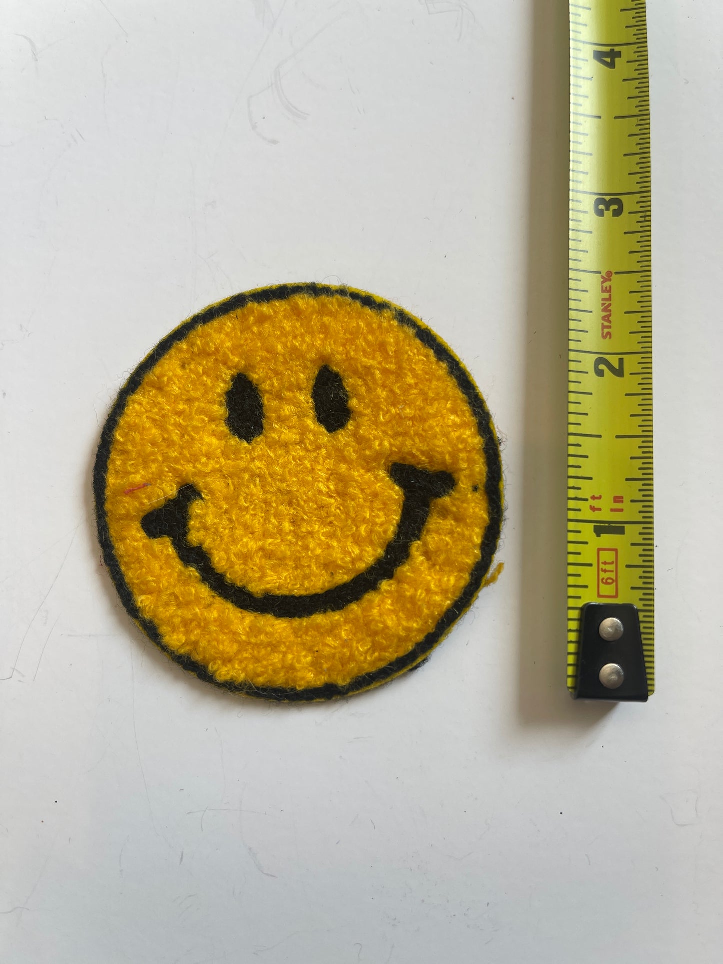 Smiley face Iron on patches – The junque store