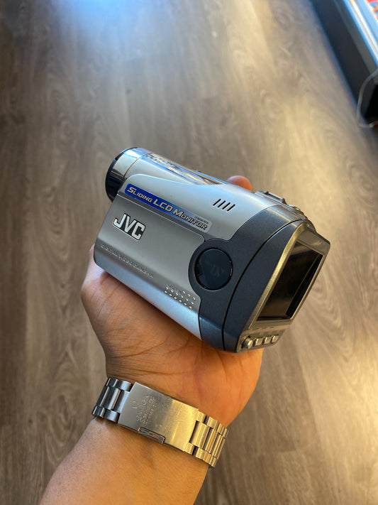 JVC Video Cam Corder Sliding LCD Monitor Video Camera