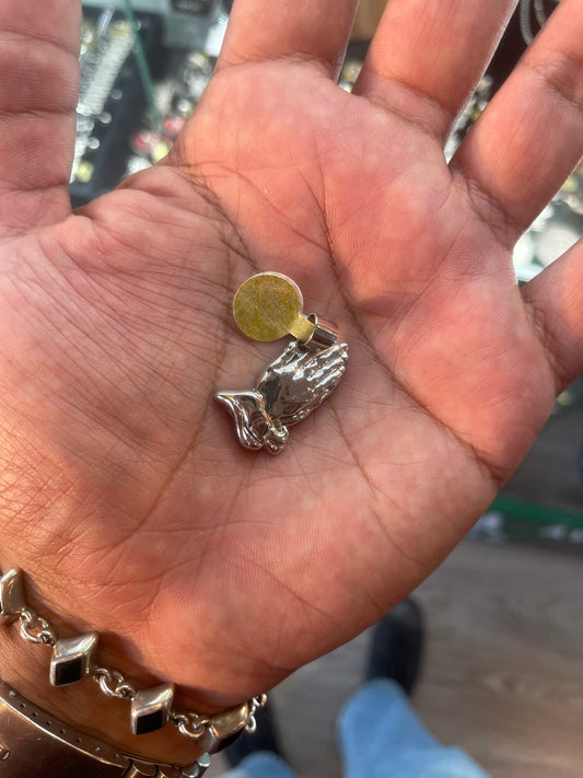.925 sterling silver praying hands pendant