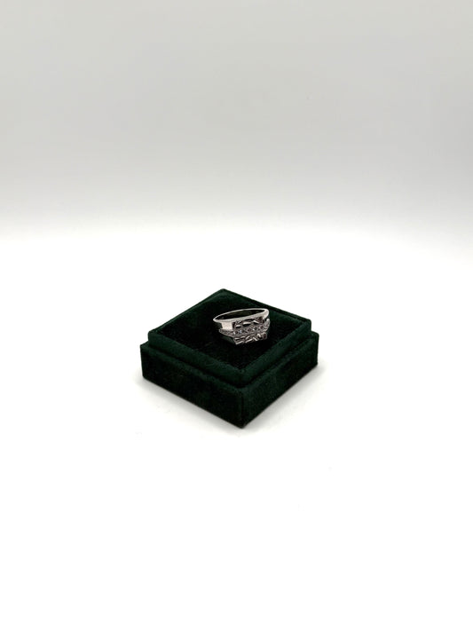 .925 Sterling Silver Nugget Ring with Cz accents Sz 12