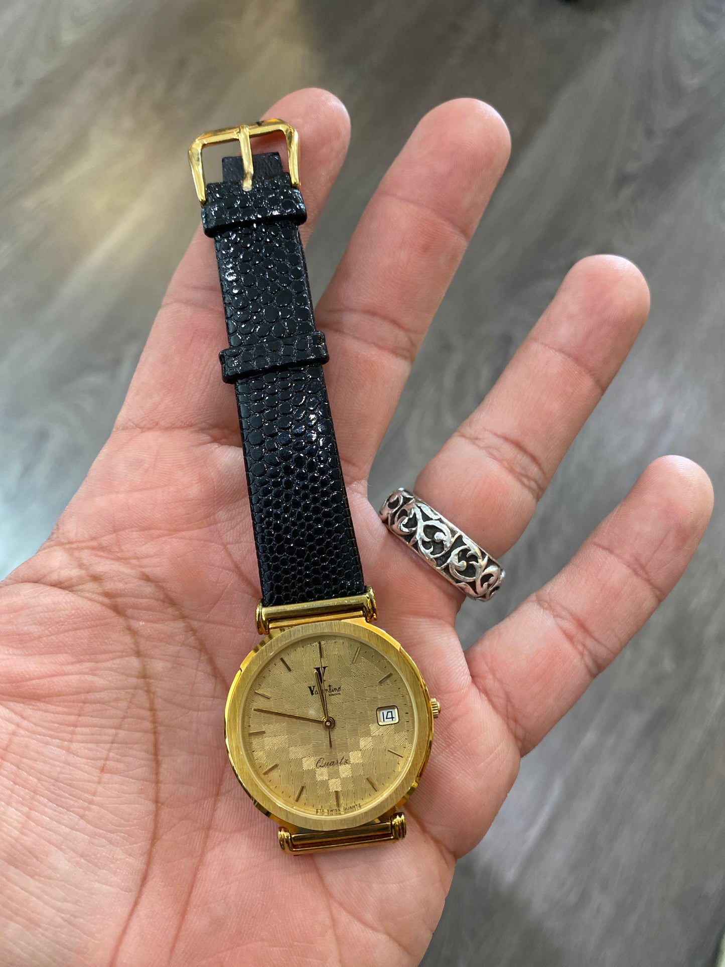 Vintage Classic Tapestry Leather Strap Watch