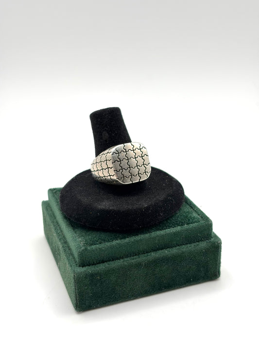 .925 Sterling Silver Puzzle Face Ring Sz. 9
