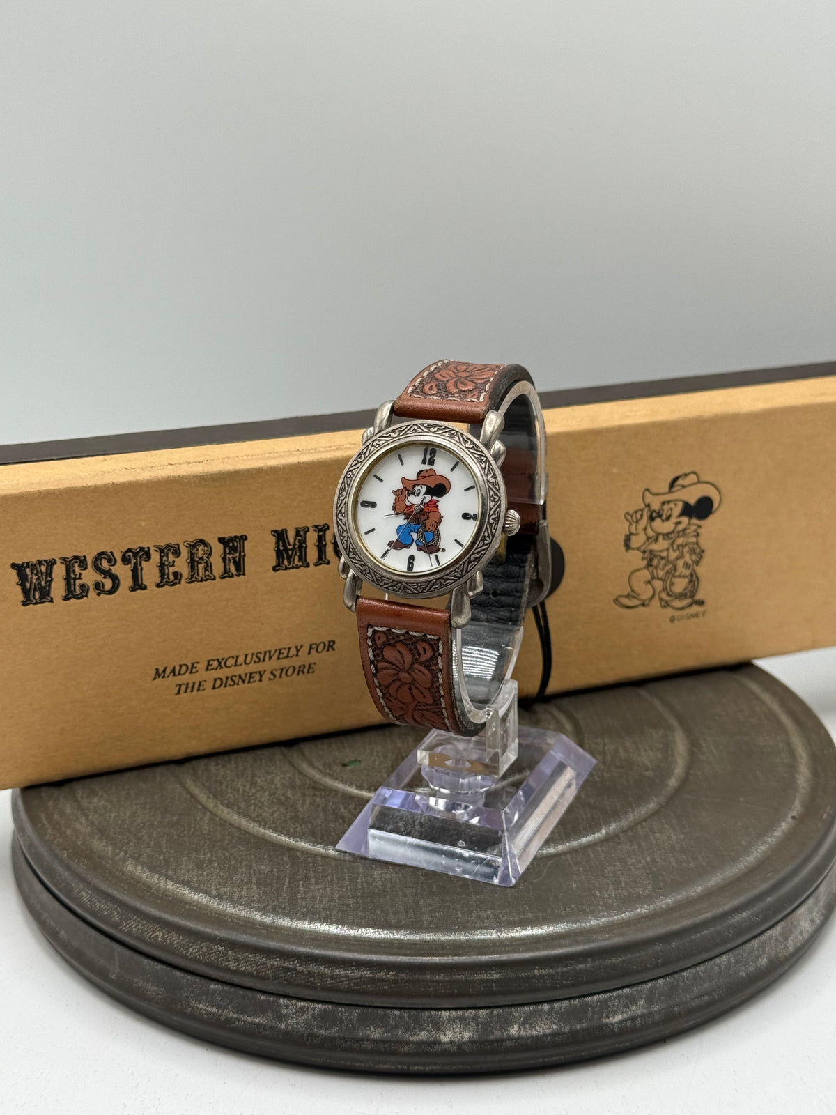 Vintage Disney Western Mickey Mouse Cowboy Watch Tooled Leather Band w/ Box