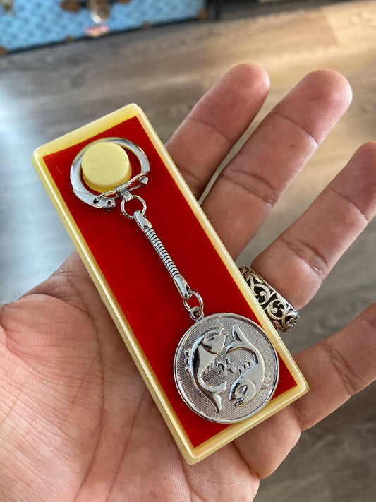Vintage Novelty Silver Tone Pisces Zodiac Keychain