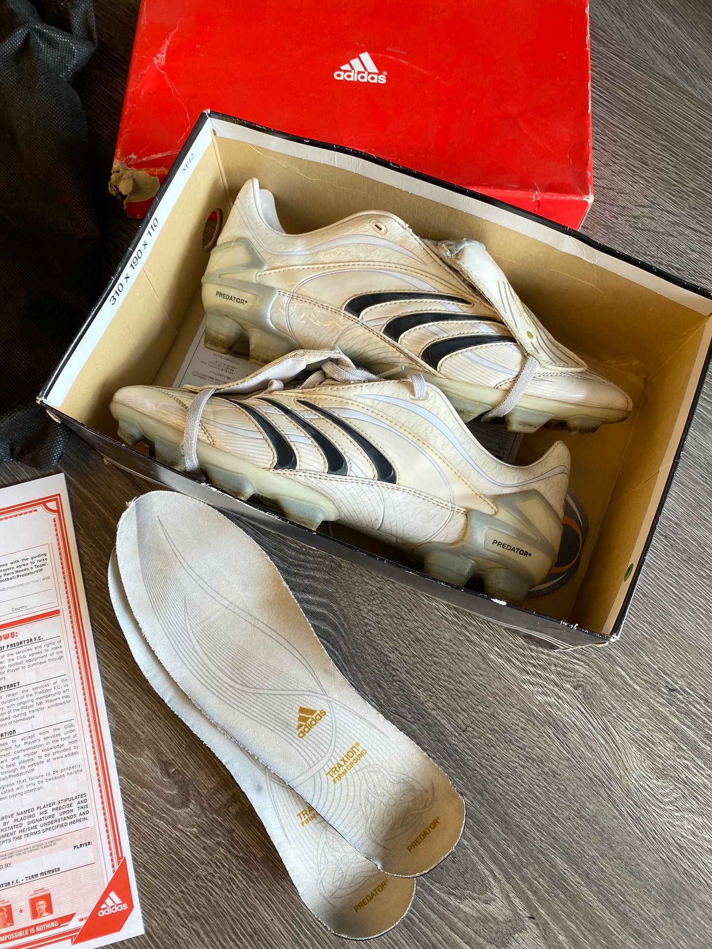 Vintage 2006 Adidas Predator White Black Soccer Cleats Boots Sz 8