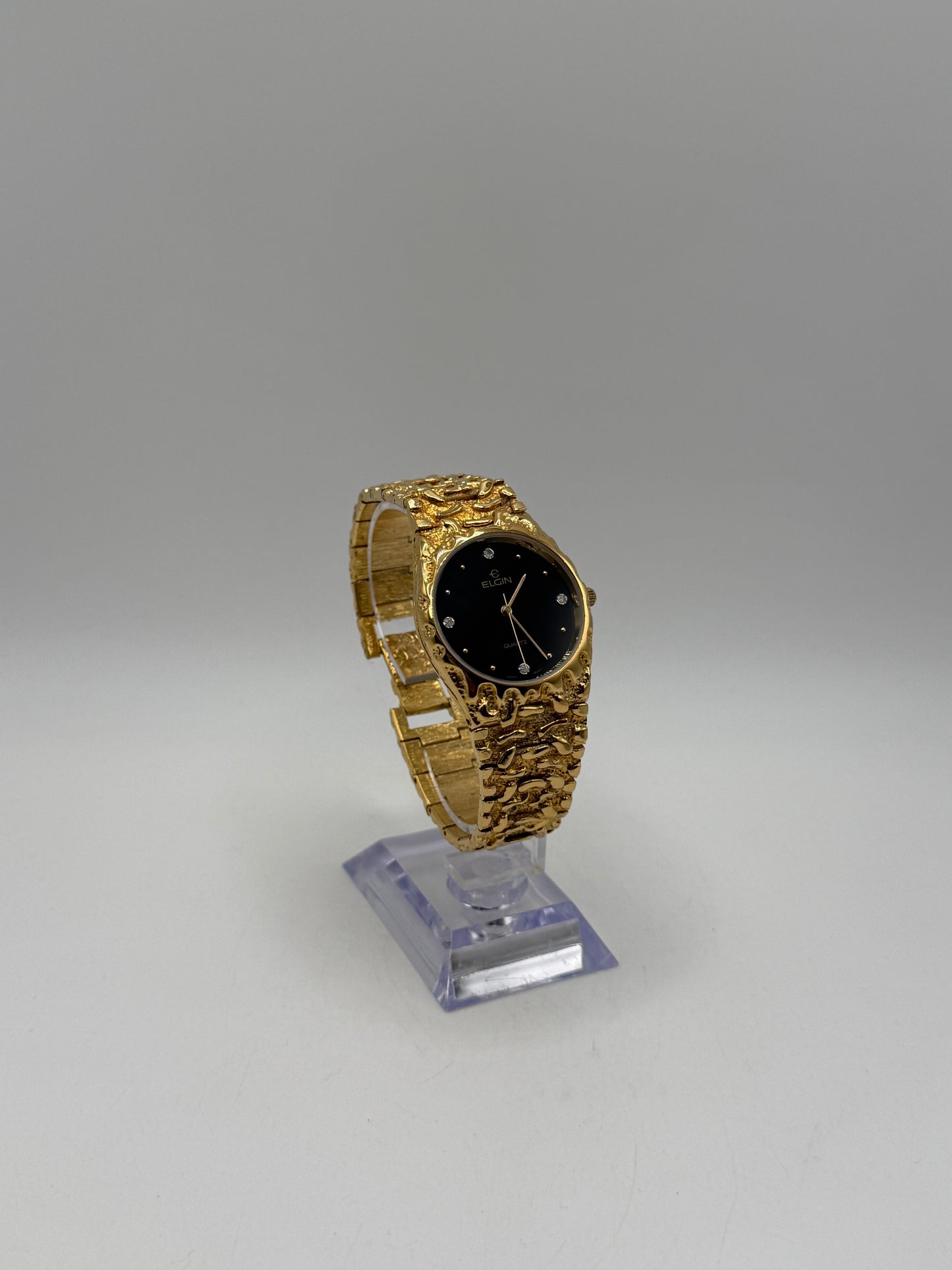Elgin good nugget quartz watch