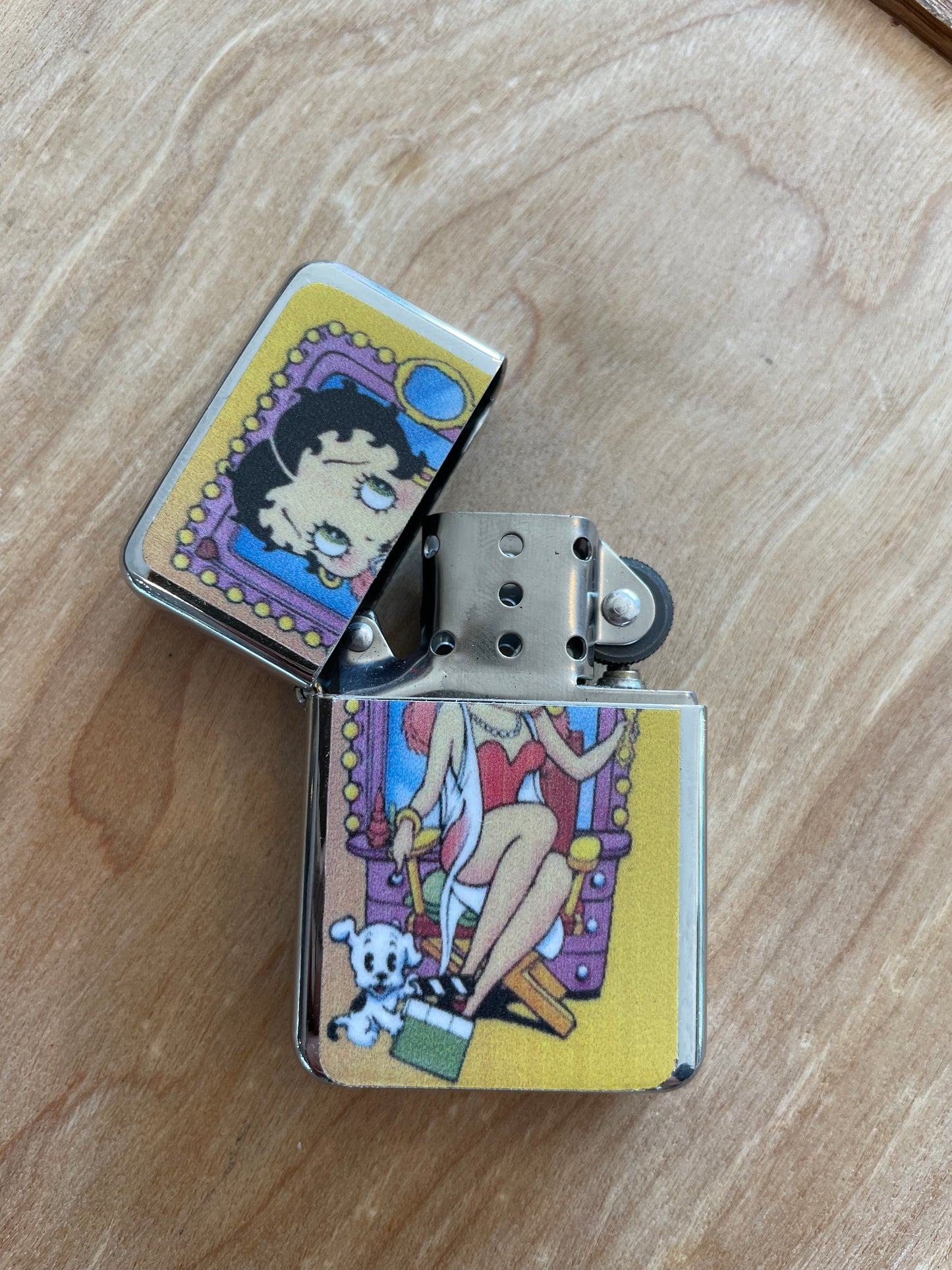 Zippo style lighter Betty Boop