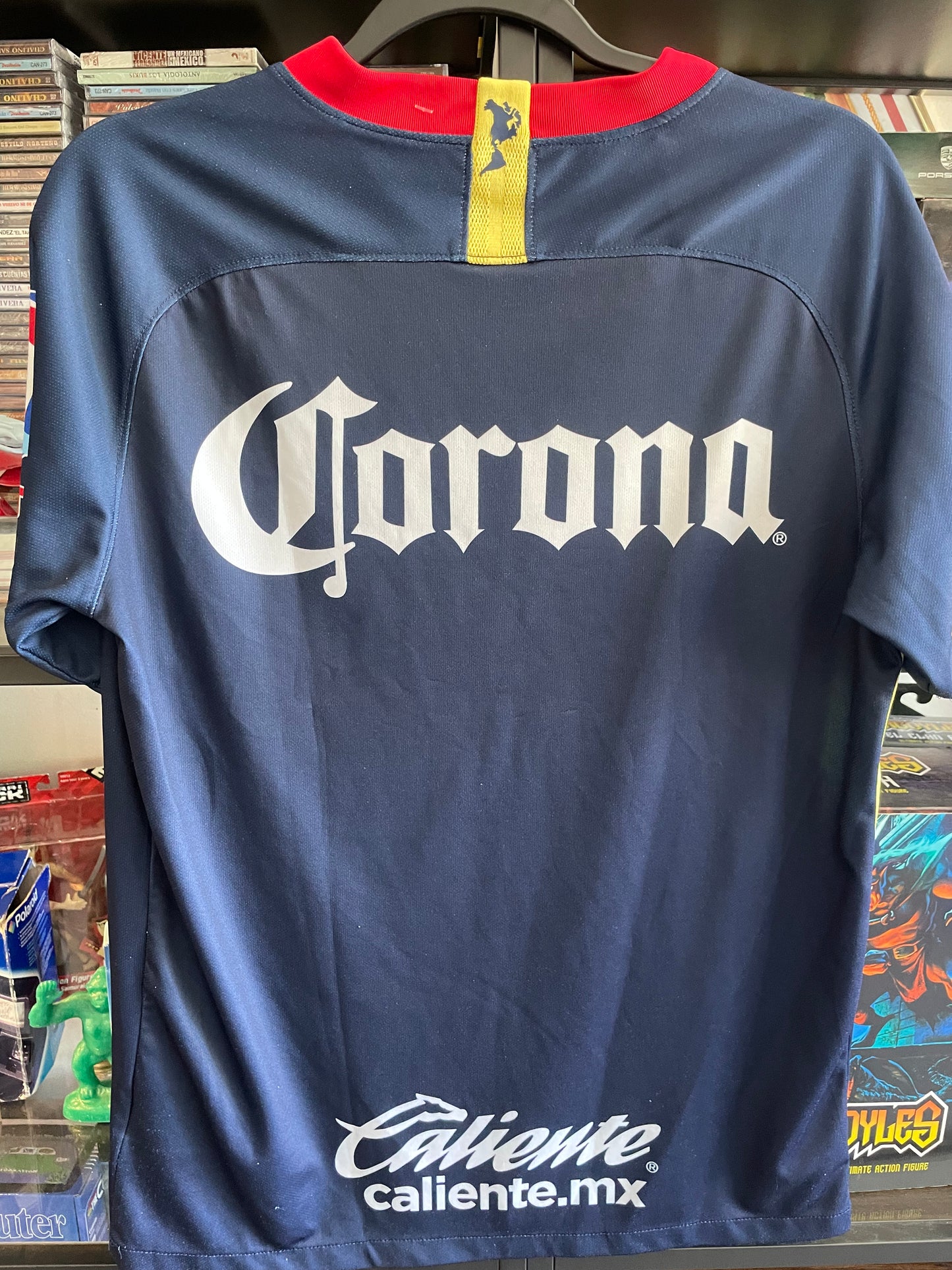 Club America Soccer jersey Small