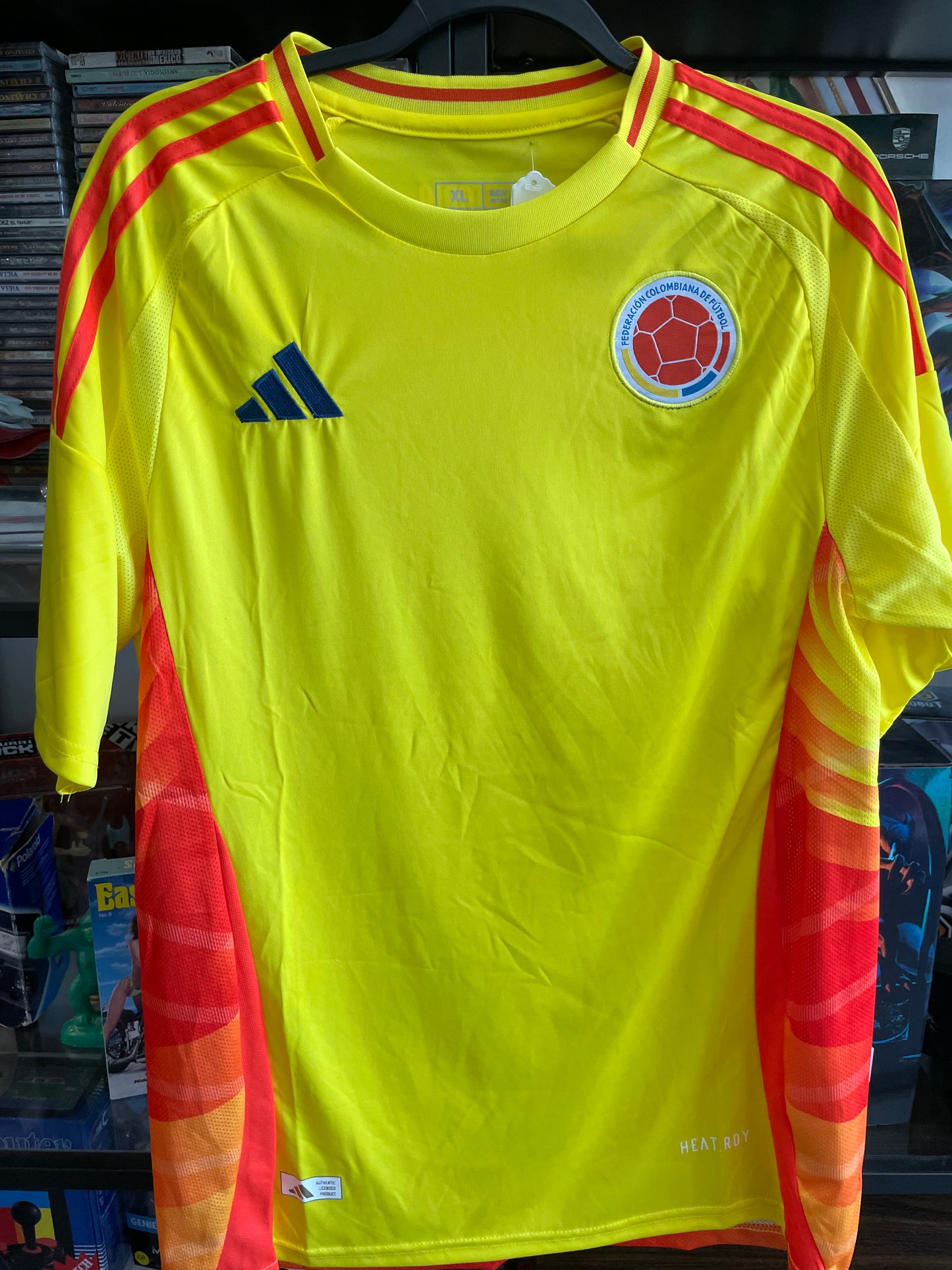 Colombia Soccer jersey XL