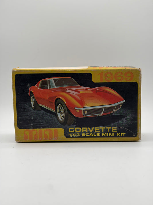 Vintage IMT 1/43 Scale 1969 Corvette Stingray Mini Model Kit w/ Original Box